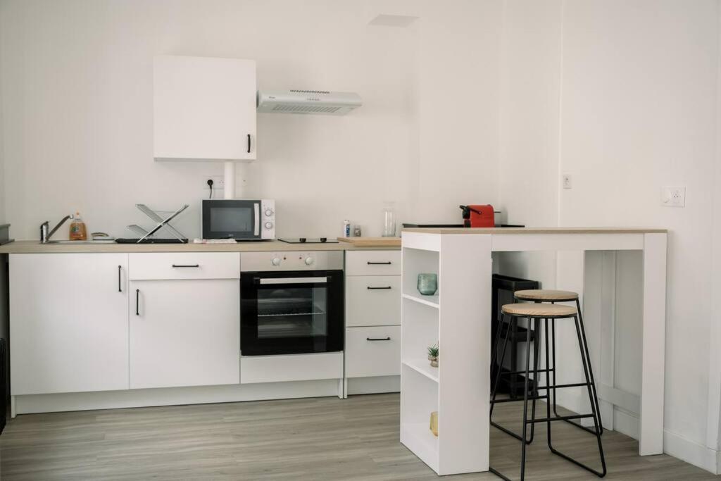 Le Studio Mejane 2 Apartamento Espalion Exterior foto
