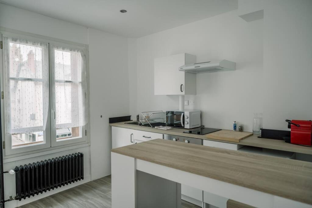 Le Studio Mejane 2 Apartamento Espalion Exterior foto